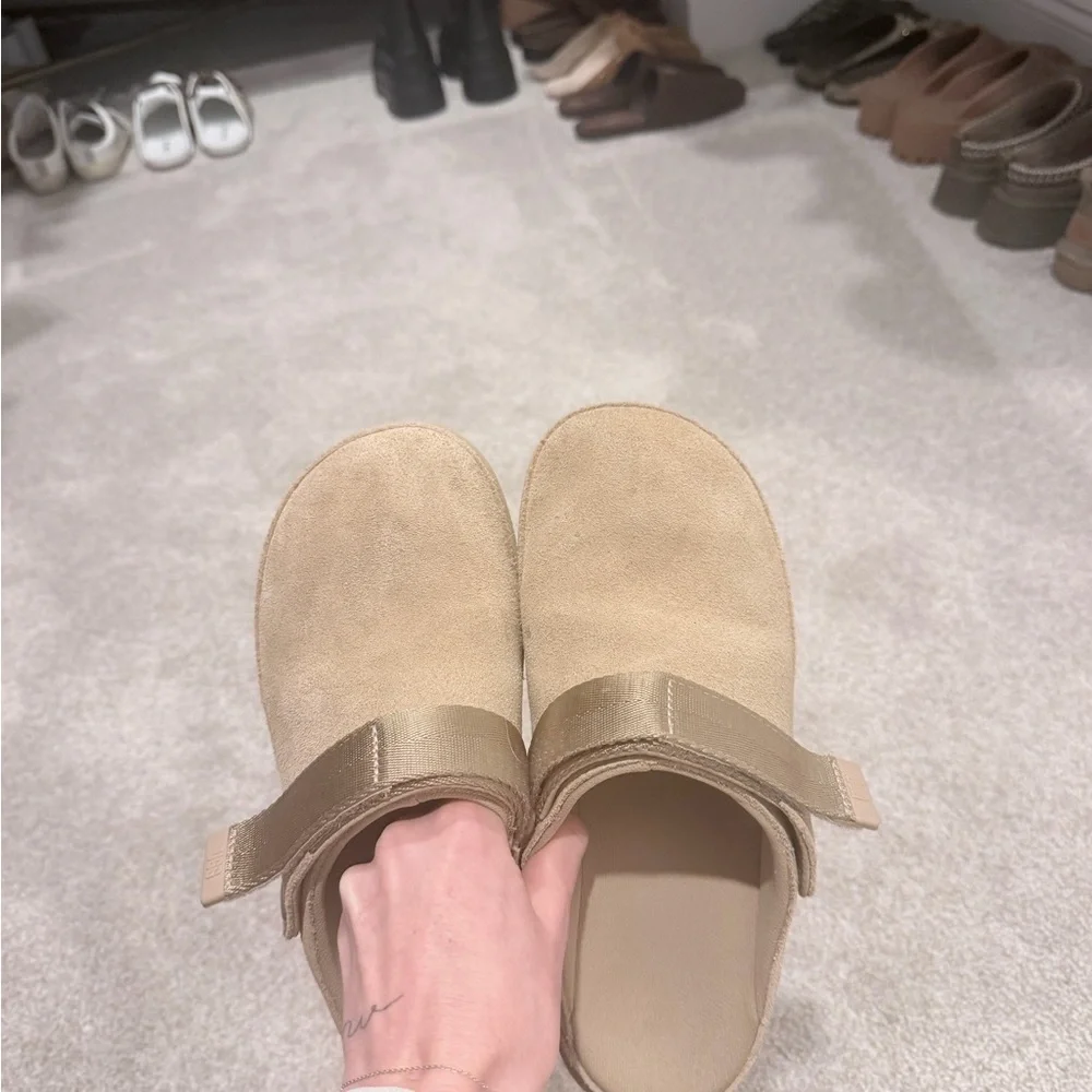 UGG clogs - Picture 3 of 4